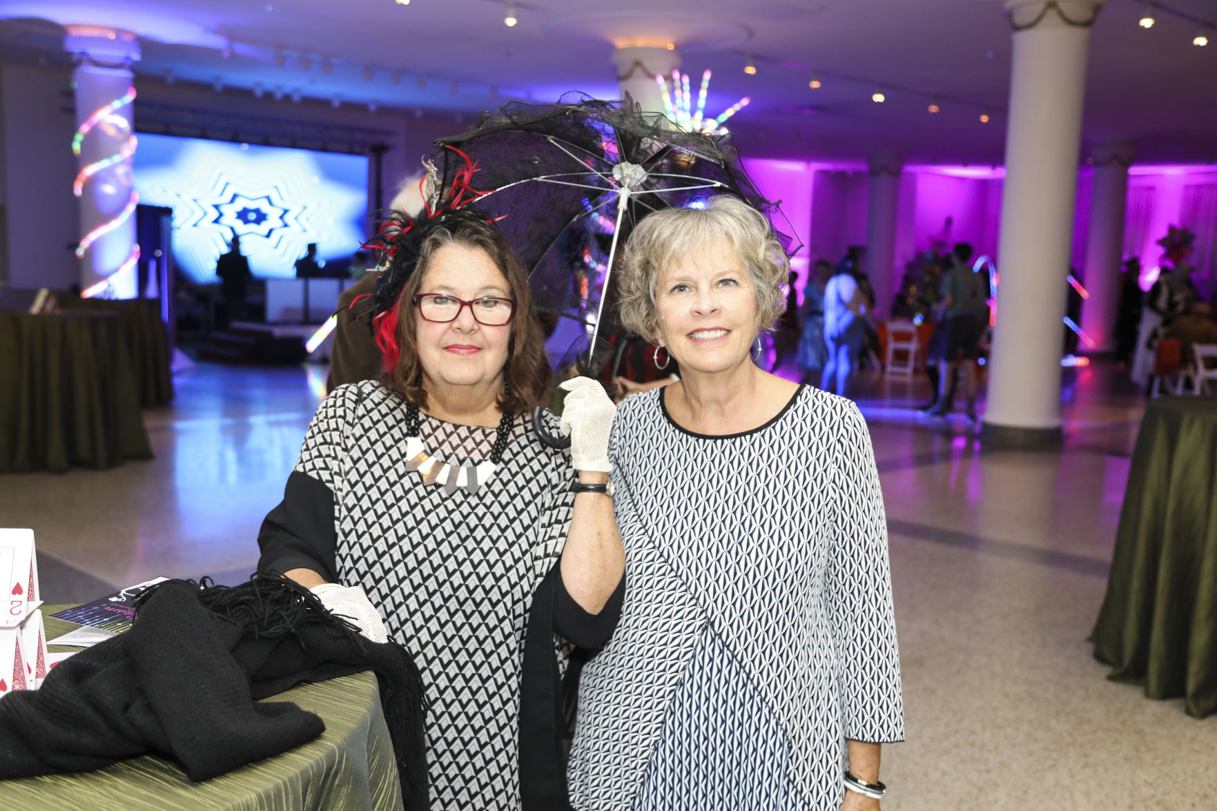Pamela Eaton, Cathy Wentworth